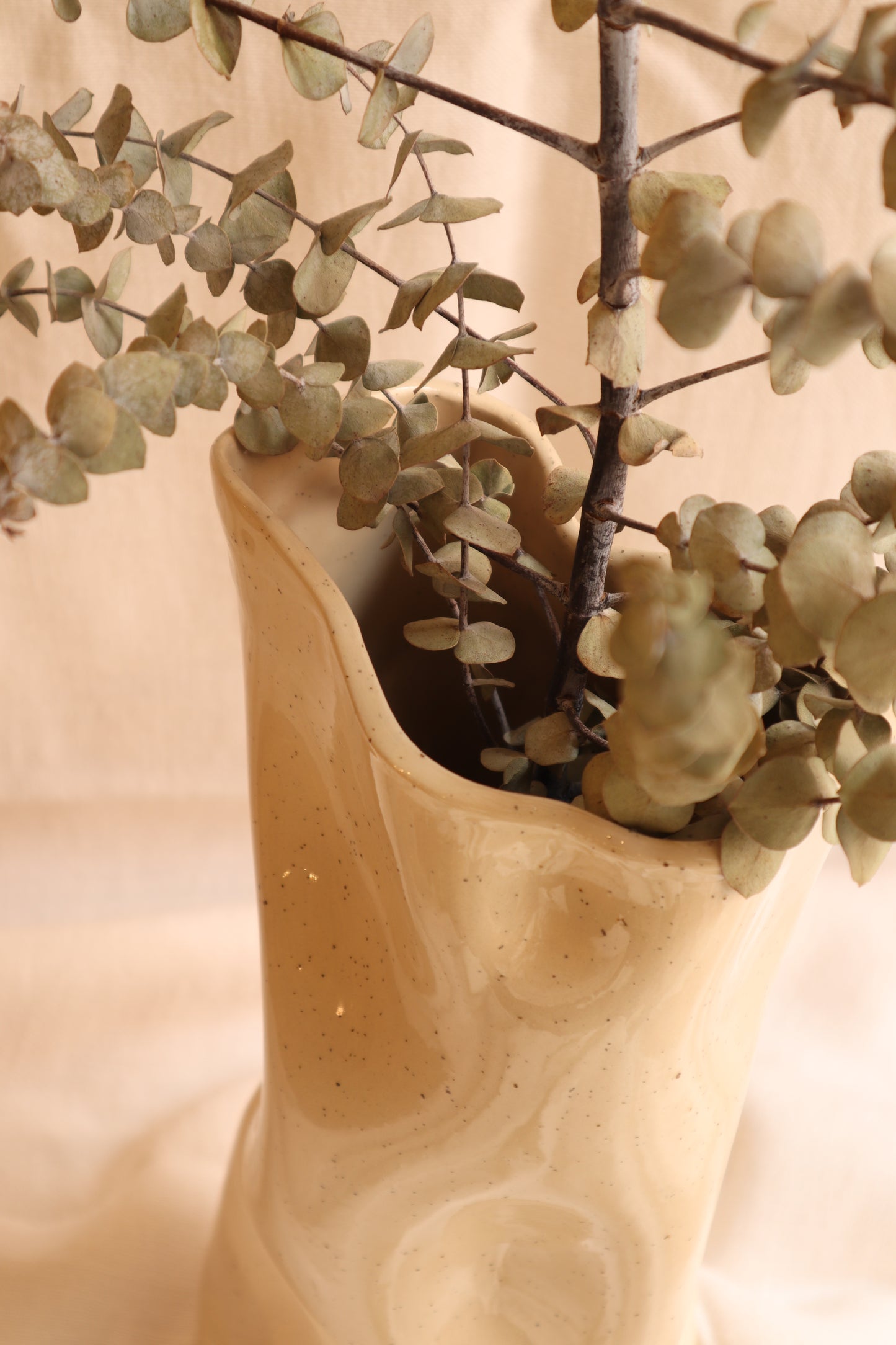 Beige Curved Two-Tone Vase