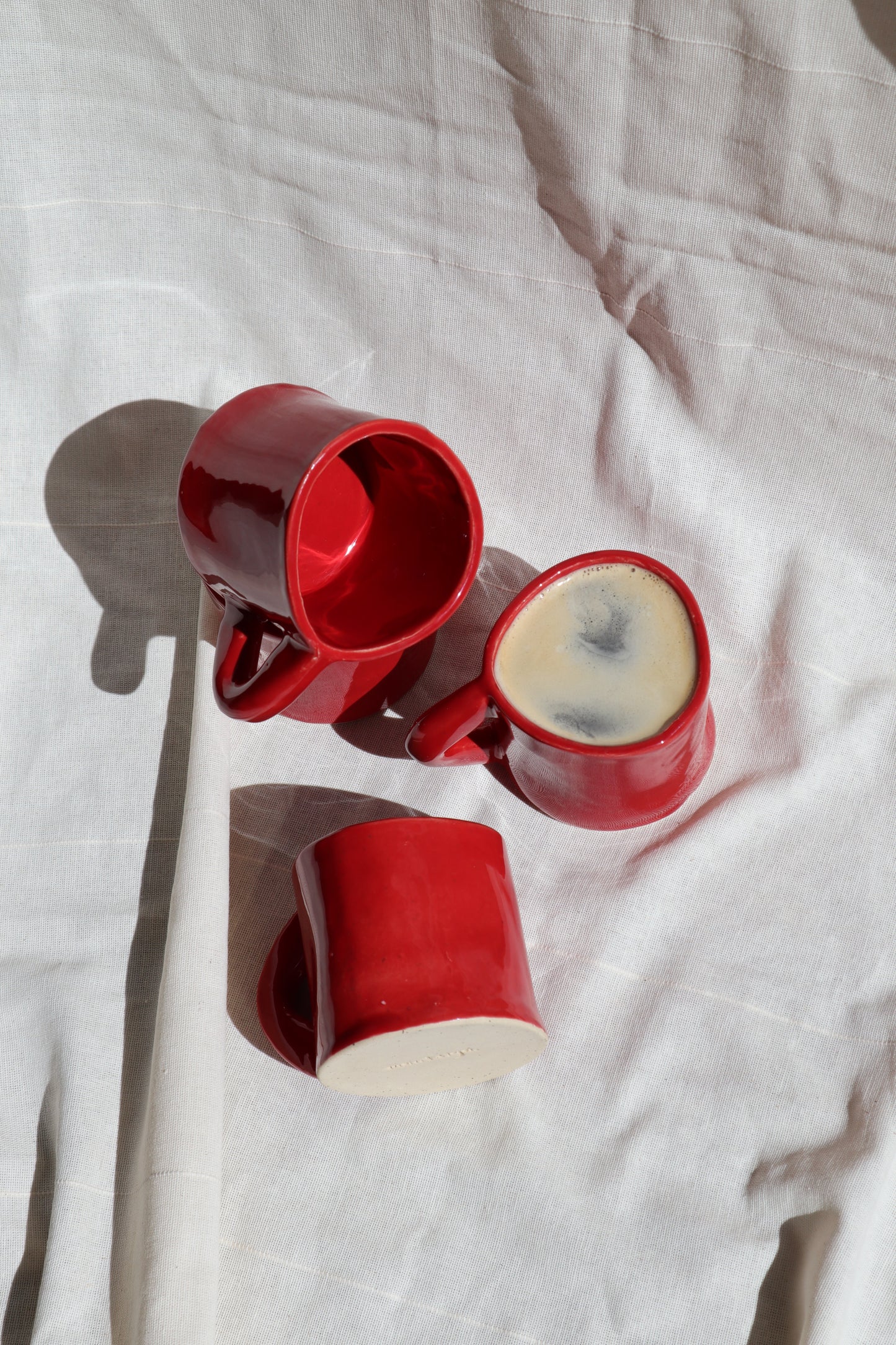 Caneca Vermelho Cereja