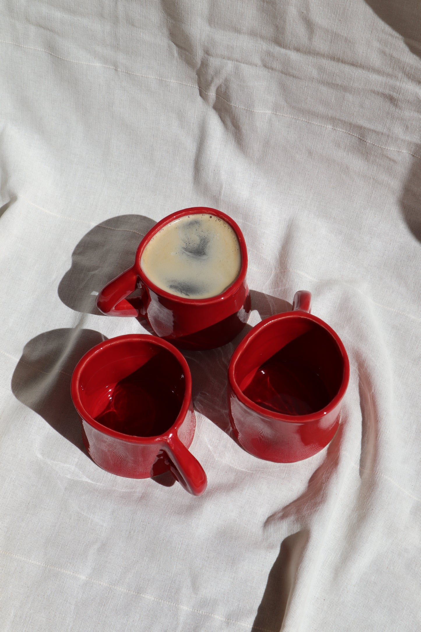 Caneca Vermelho Cereja