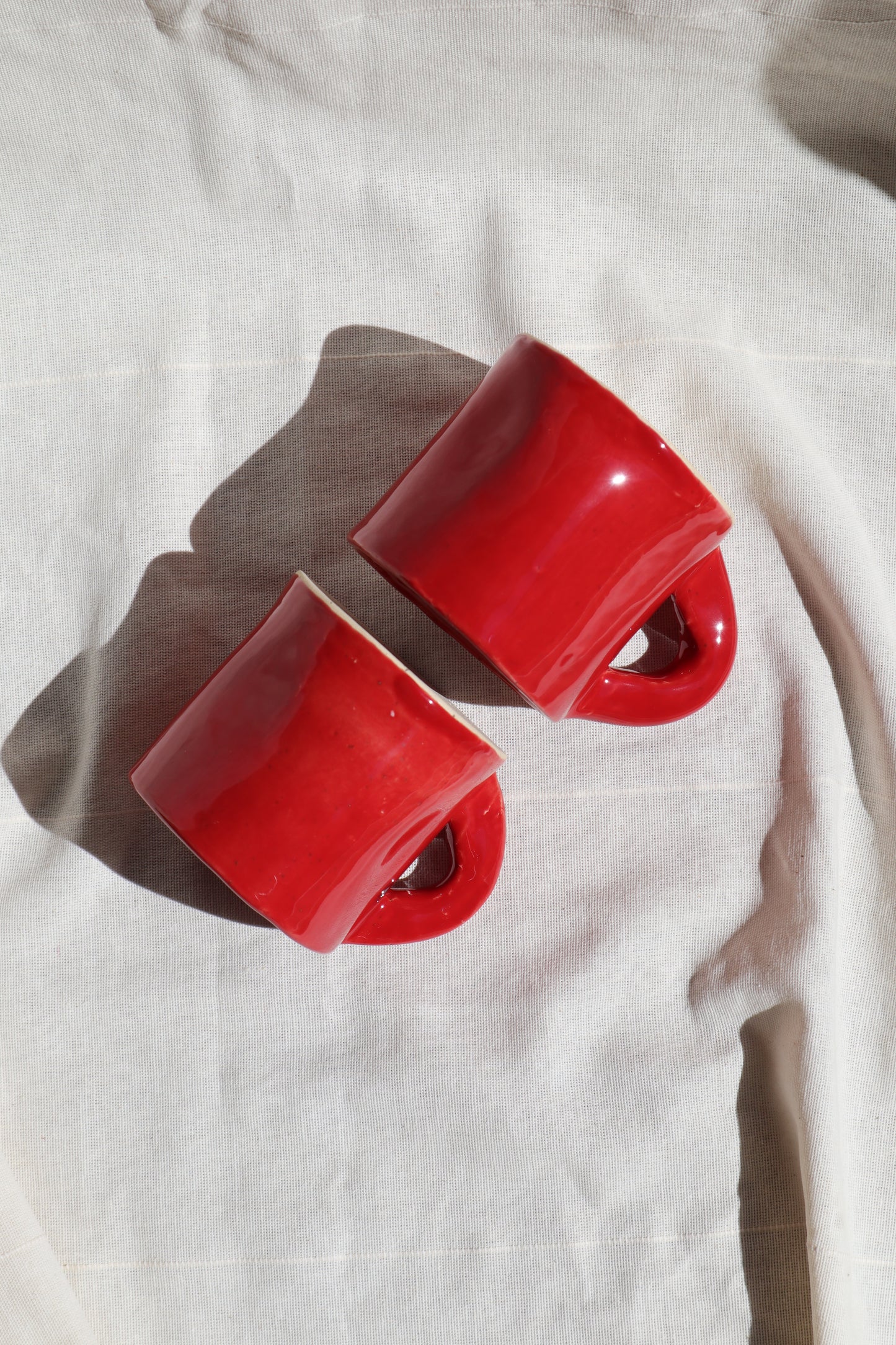 Caneca Vermelho Cereja